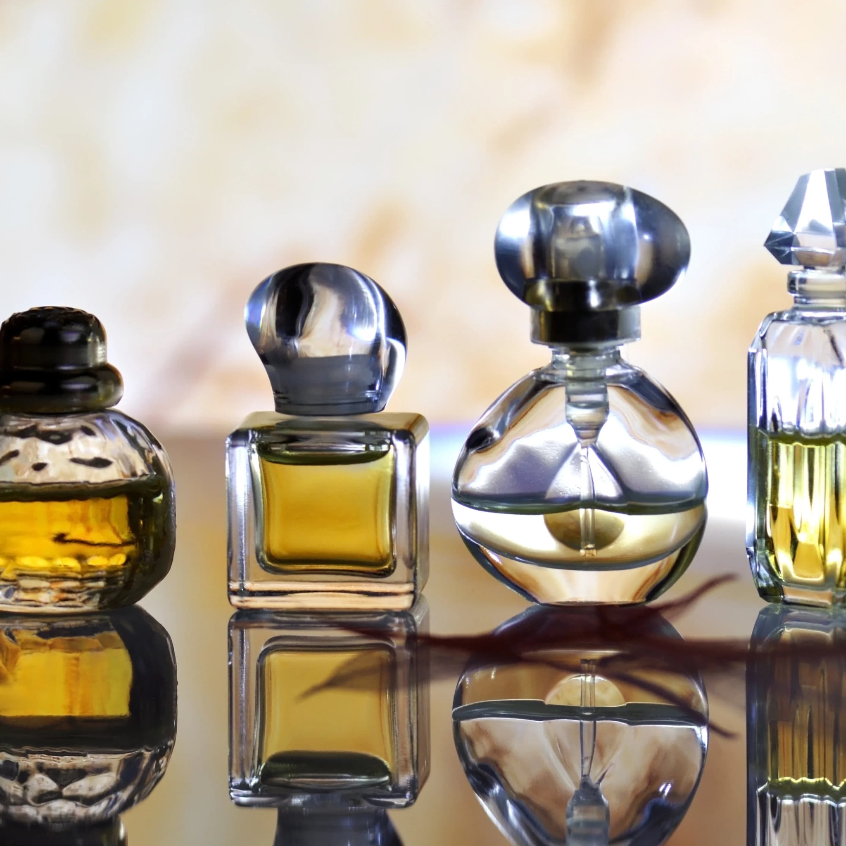 Best Top 8 Perfume Bottles Manufacturers in the USA